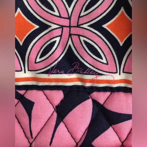 NWOT Vera Bradley Shoulder Bag - Love Me pattern - Picture 4 of 8